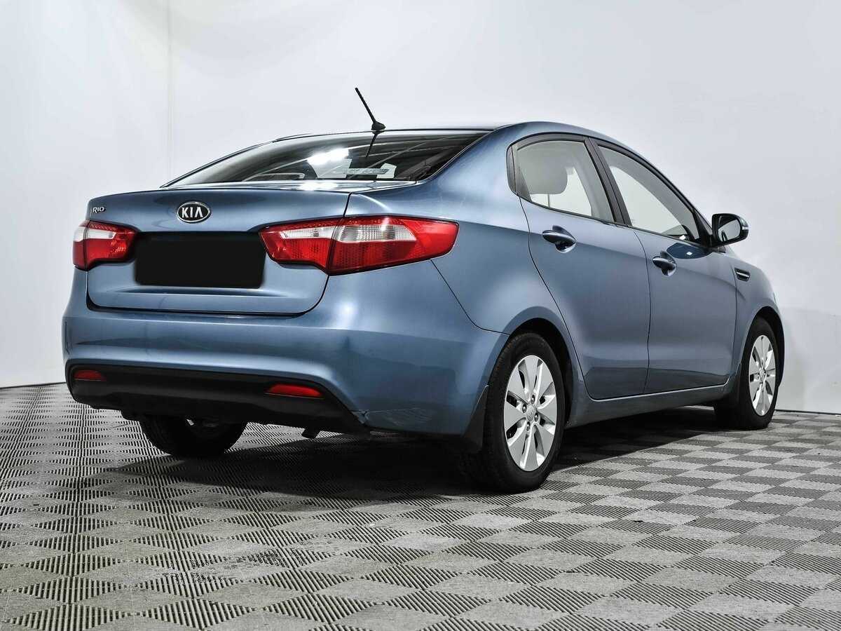 Kia Rio с пробегом — 2012 год. Фото: #2