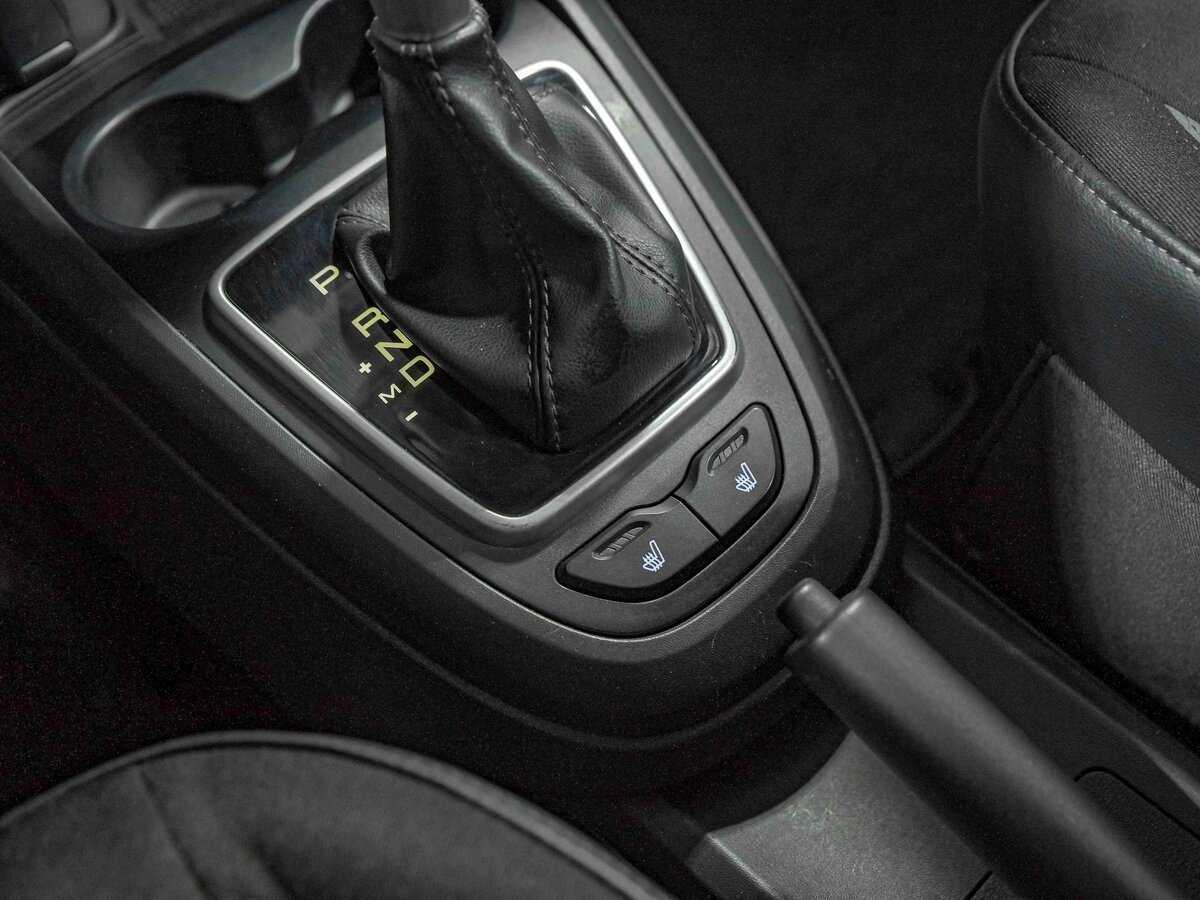 Lada (ВАЗ) Vesta с пробегом — 2019 год. Фото: #12