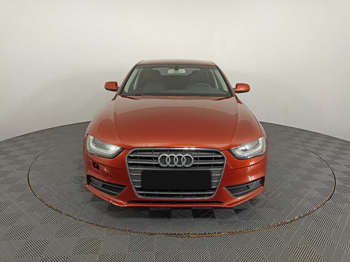 Audi A4 с пробегом — 2012 год. Фото: #1