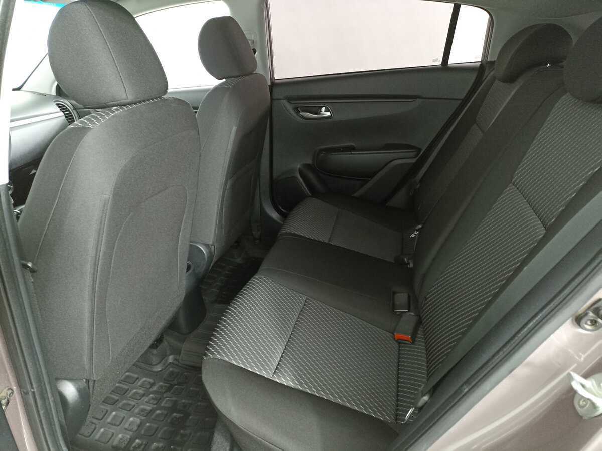 Kia Rio с пробегом — 2019 год. Фото: #11