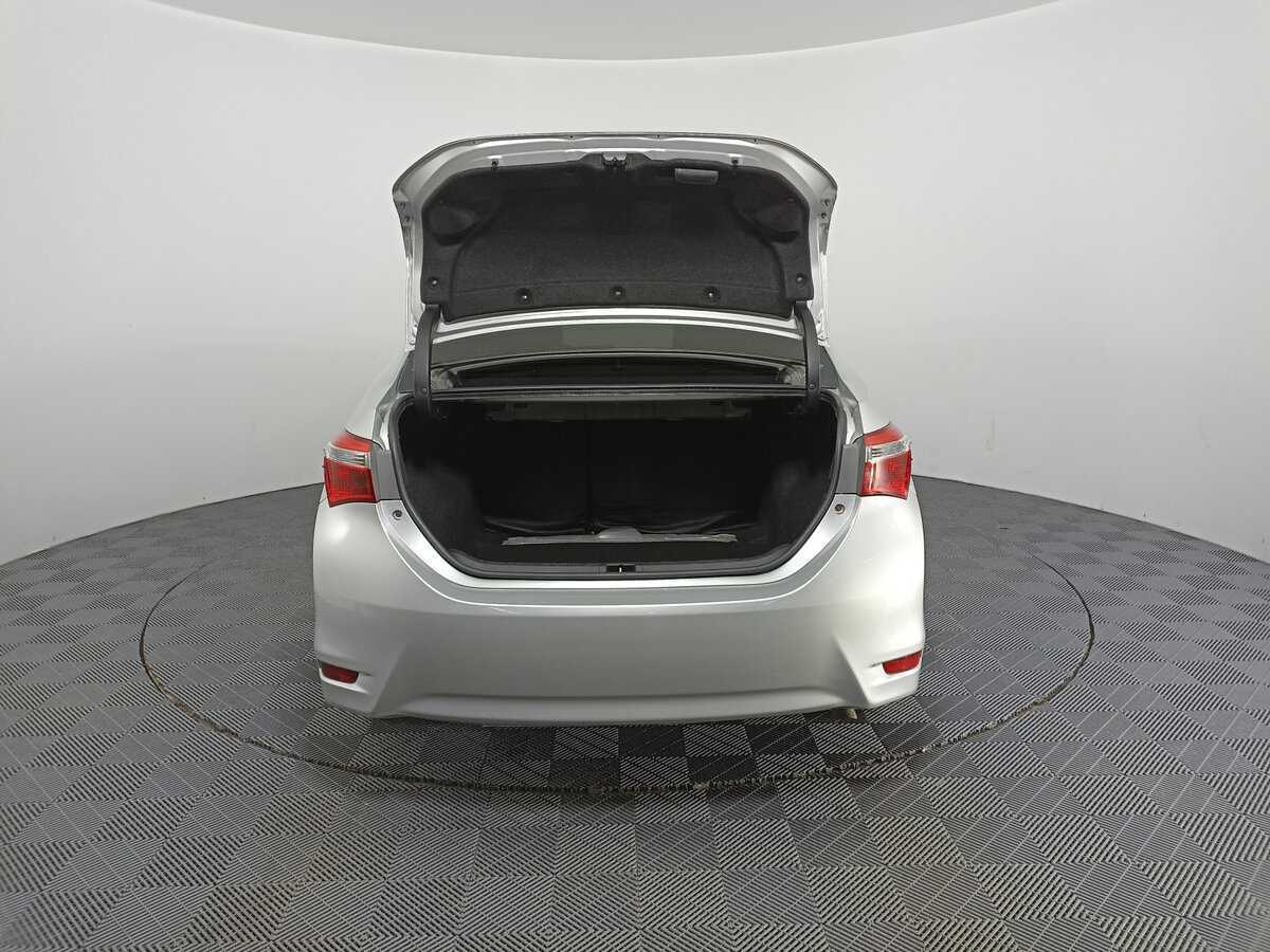 Toyota Corolla с пробегом — 2016 год. Фото: #9