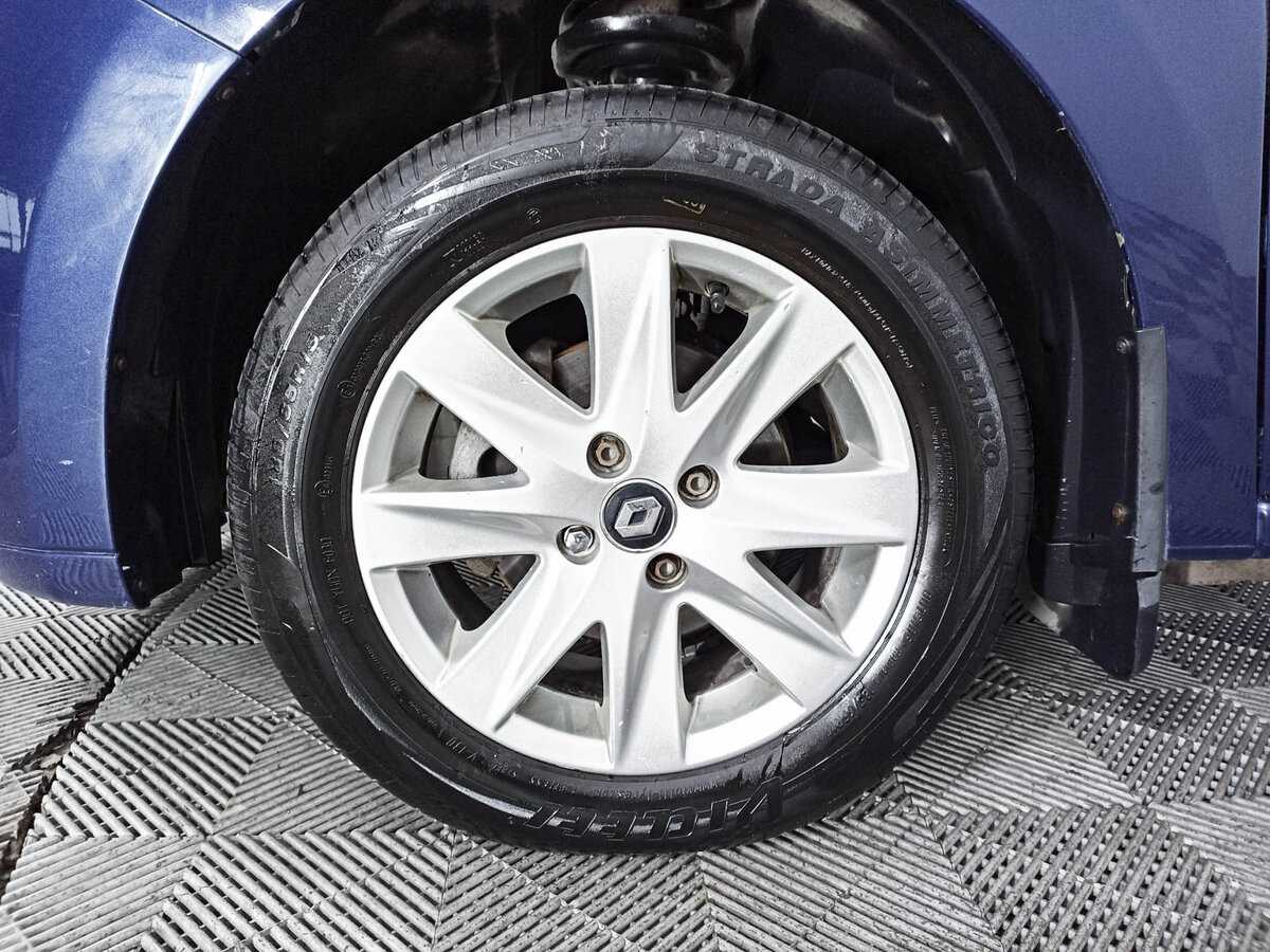 Renault Sandero с пробегом — 2018 год. Фото: #16