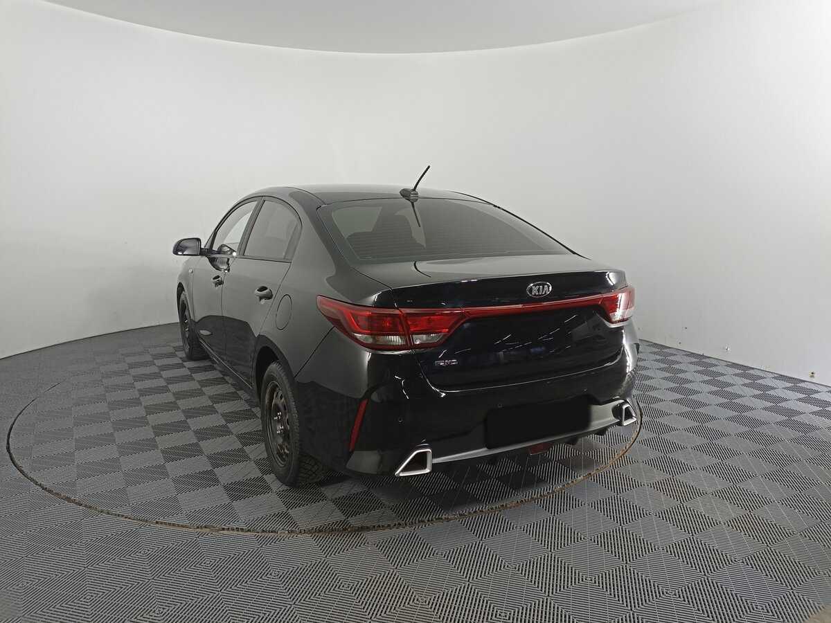 Kia Rio с пробегом — 2021 год. Фото: #6