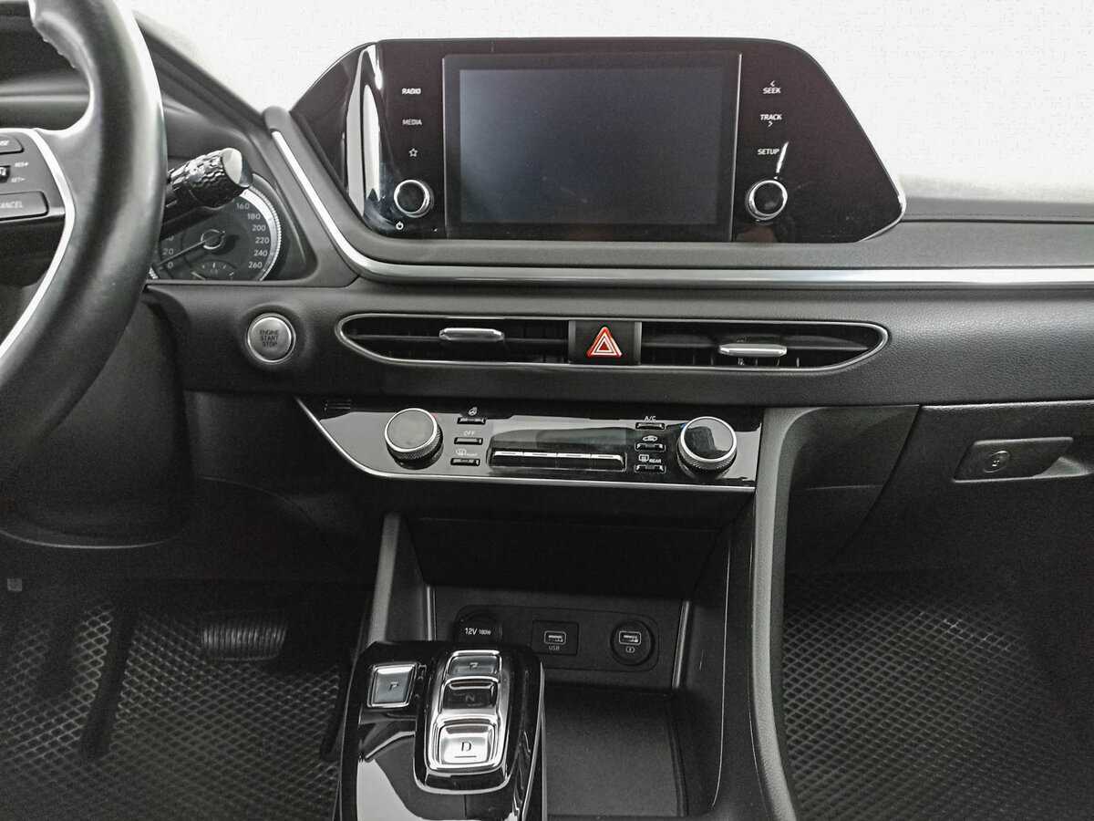 Hyundai Sonata с пробегом — 2020 год. Фото: #14
