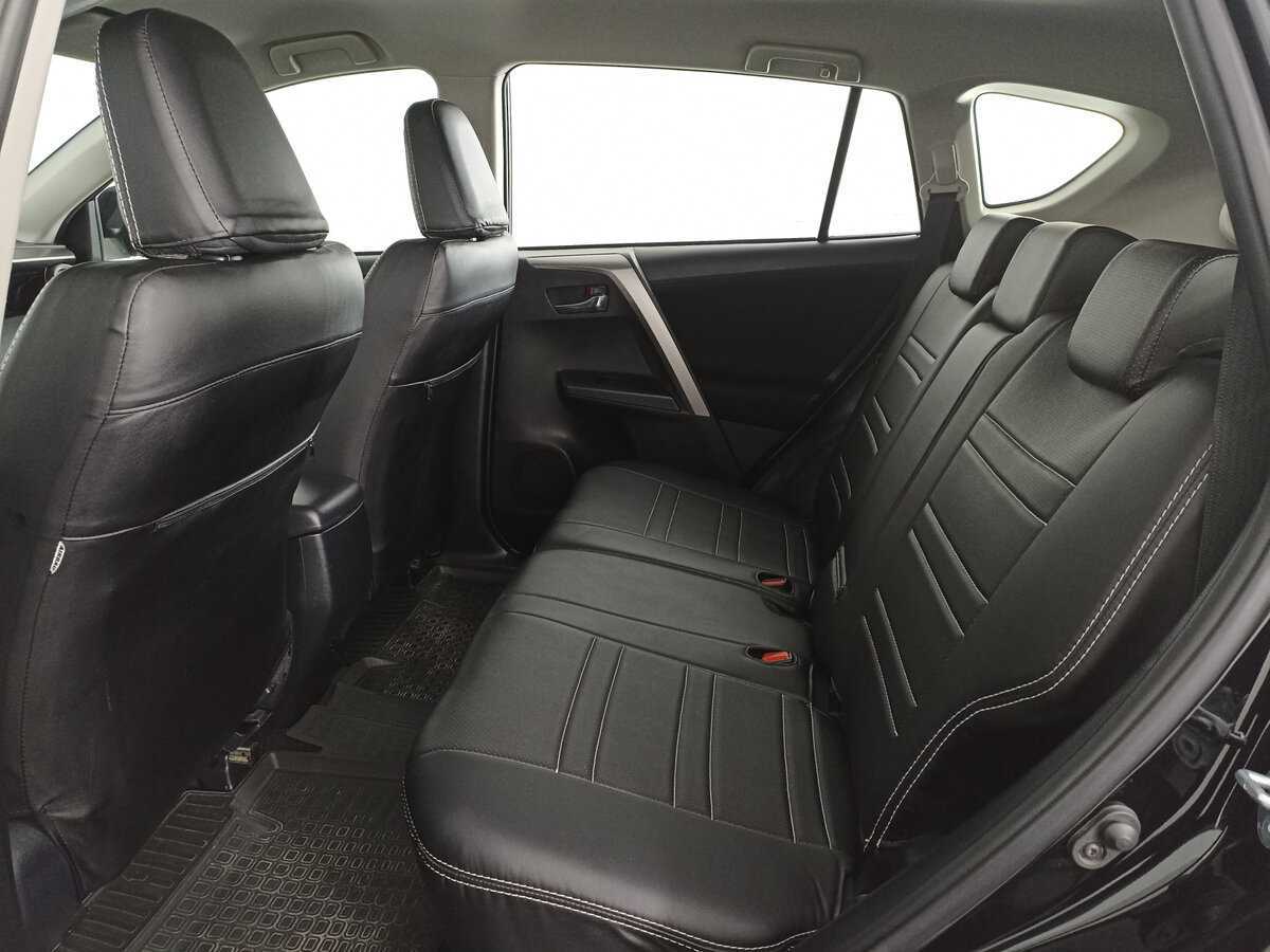 Toyota RAV4 с пробегом — 2019 год. Фото: #11