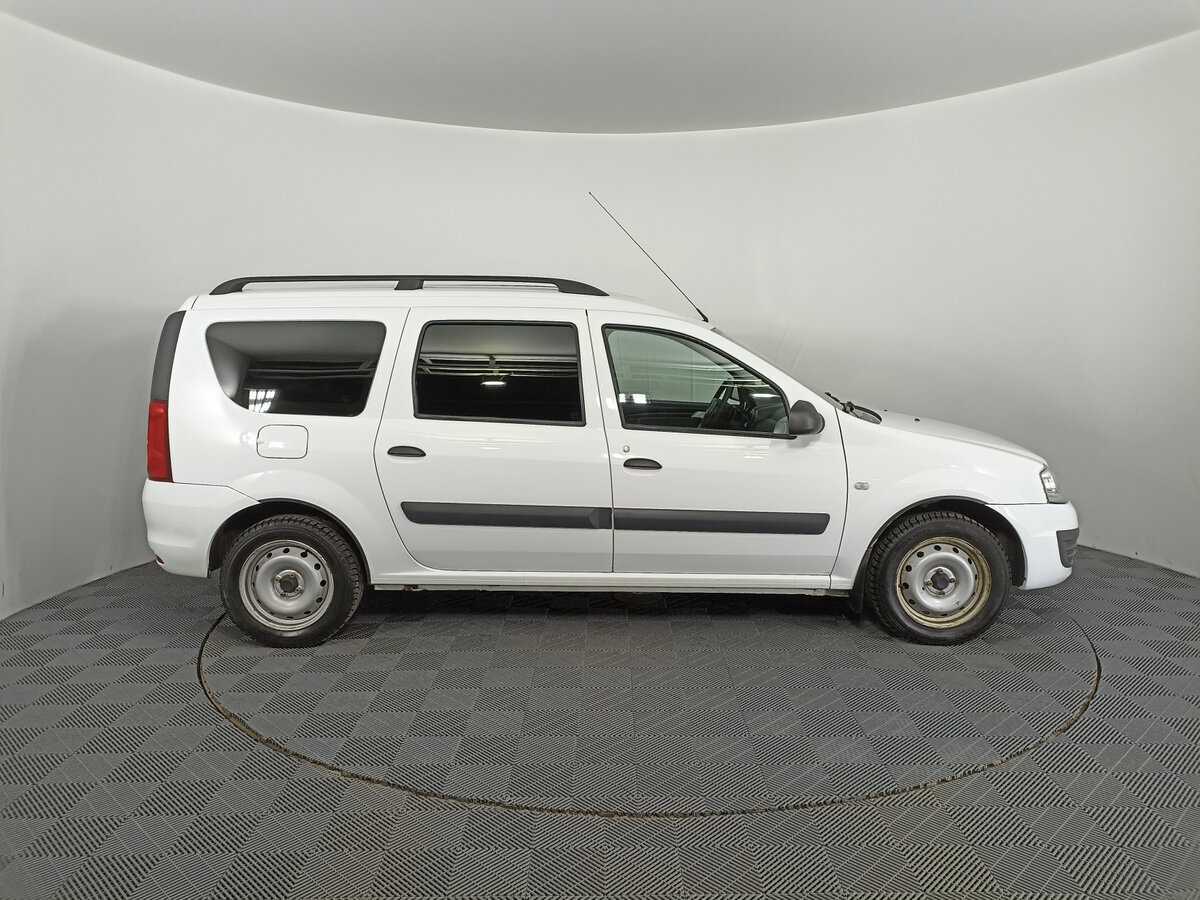 Lada (ВАЗ) Largus с пробегом — 2021 год. Фото: #3