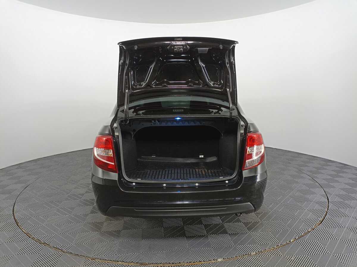 Lada (ВАЗ) Granta с пробегом — 2023 год. Фото: #9