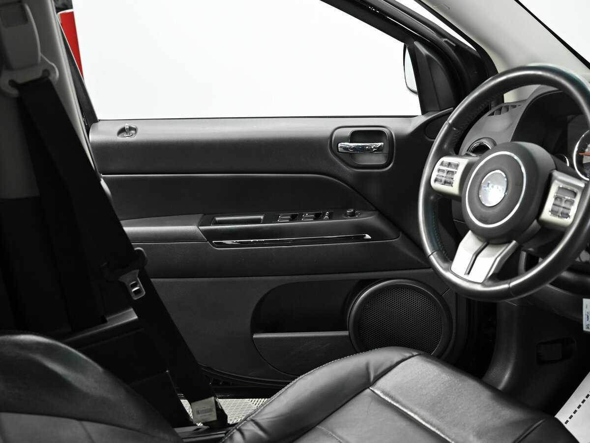Jeep Compass с пробегом — 2012 год. Фото: #6