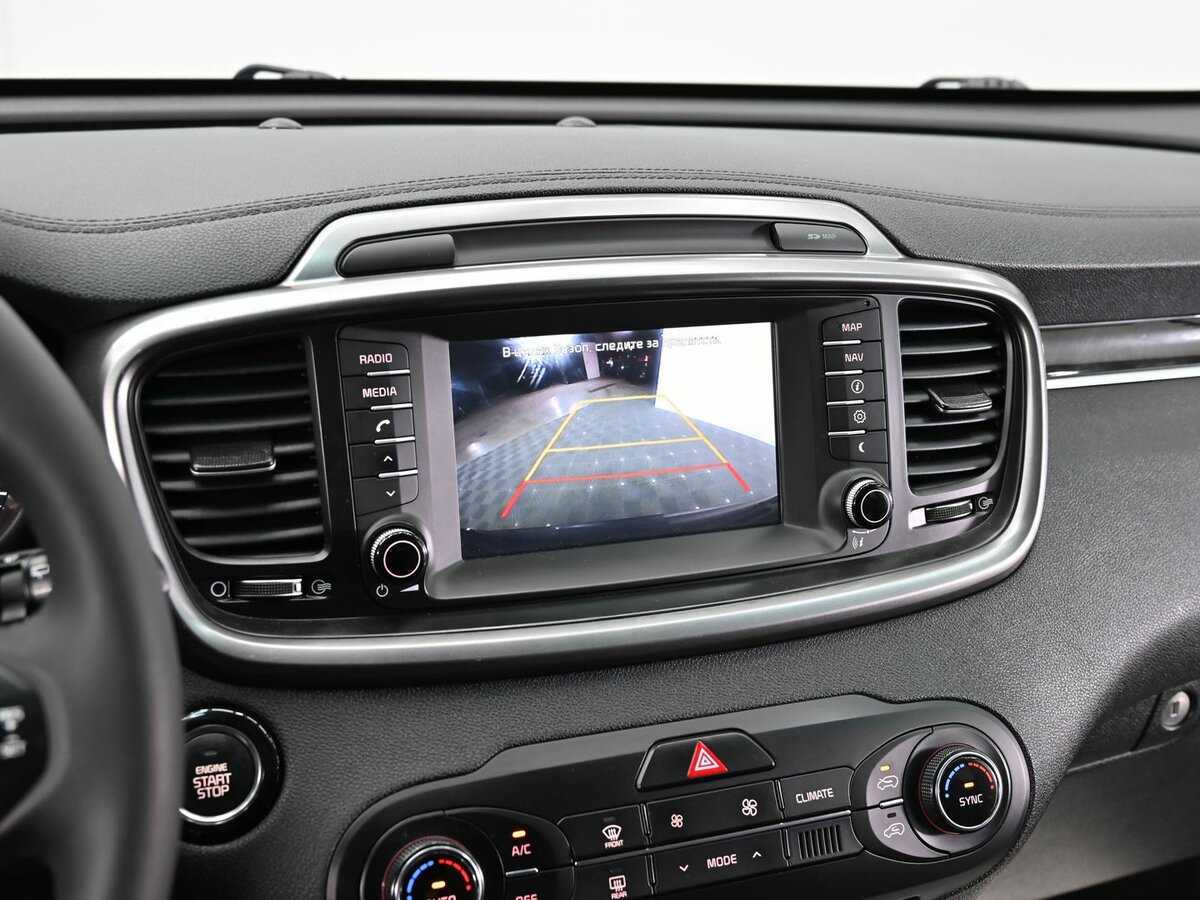 Kia Sorento с пробегом — 2017 год. Фото: #9