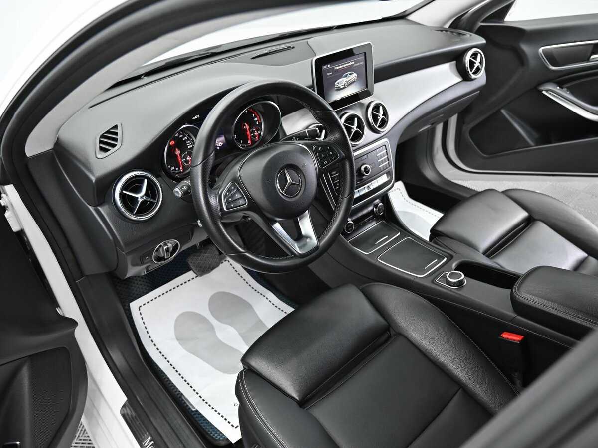 Mercedes-Benz CLA с пробегом — 2017 год. Фото: #8