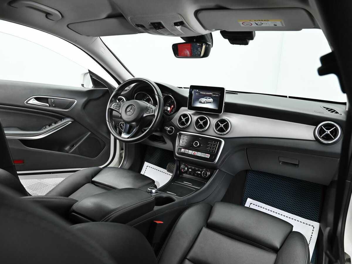 Mercedes-Benz CLA с пробегом — 2017 год. Фото: #15