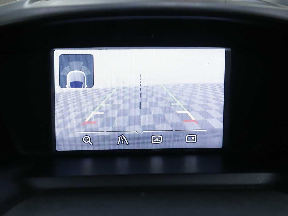 Ford Kuga с пробегом — 2015 год. Фото: #13