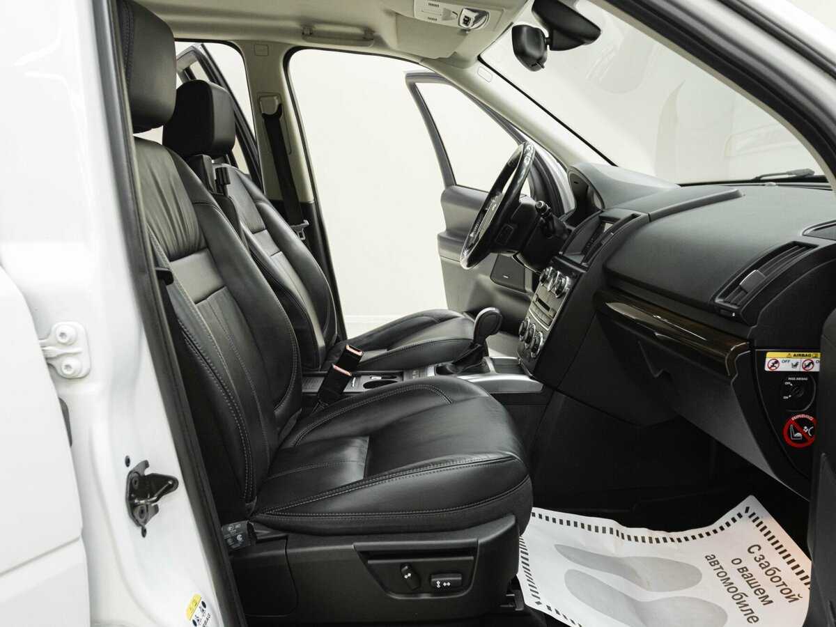 Land Rover Freelander с пробегом — 2014 год. Фото: #14