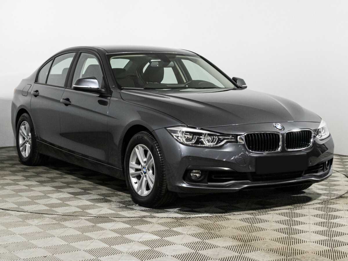 BMW 3 серии с пробегом — 2018 год. Фото: #2