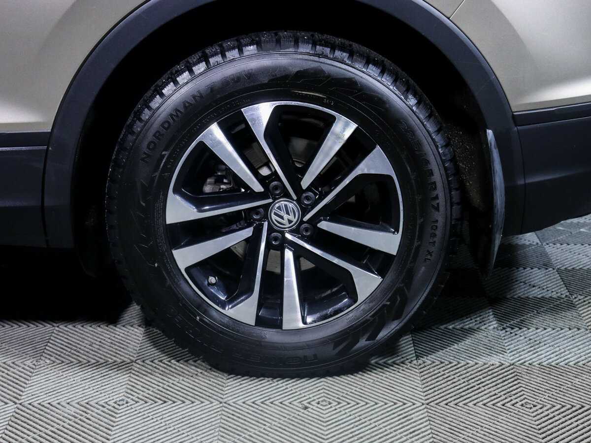 Volkswagen Tiguan с пробегом — 2020 год. Фото: #11