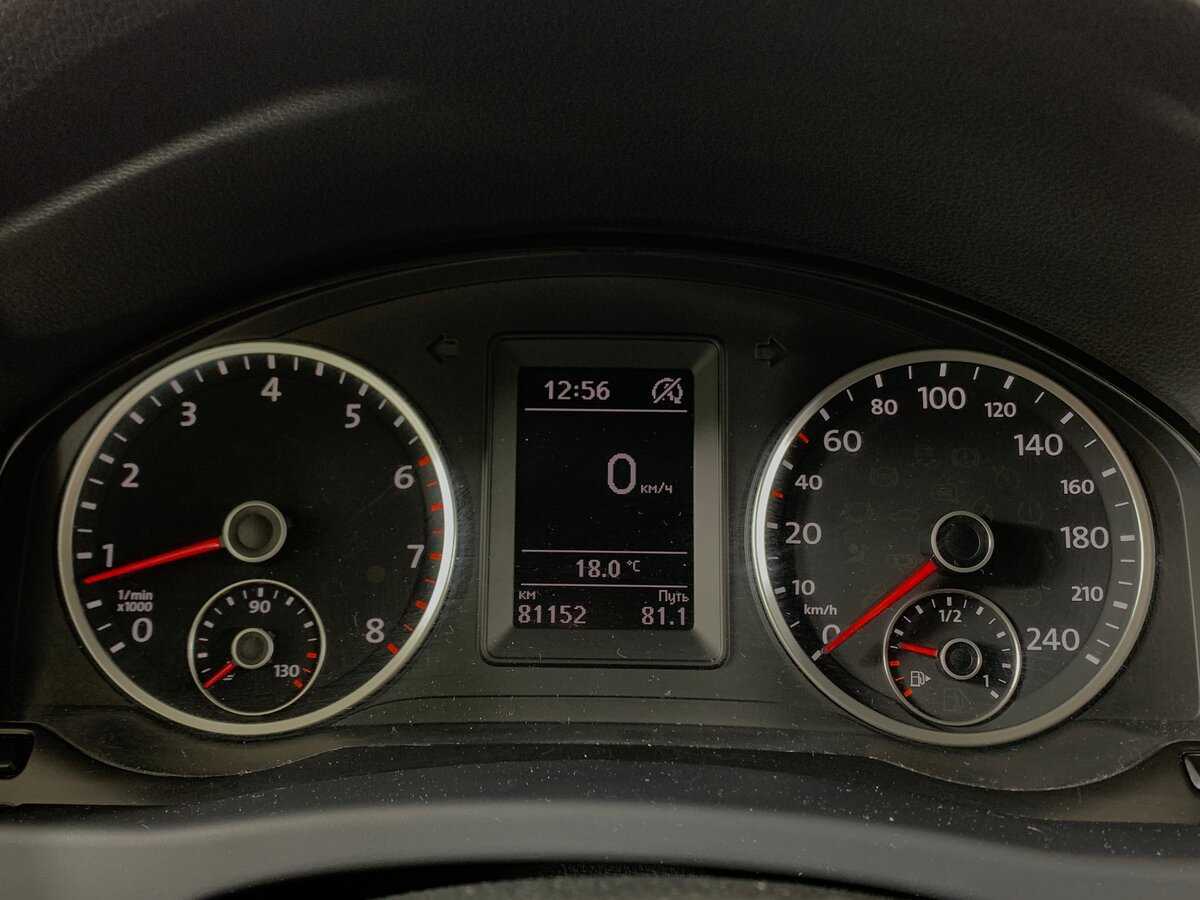 Volkswagen Tiguan с пробегом — 2015 год. Фото: #14