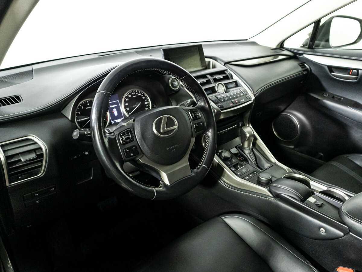 Lexus NX с пробегом — 2015 год. Фото: #10