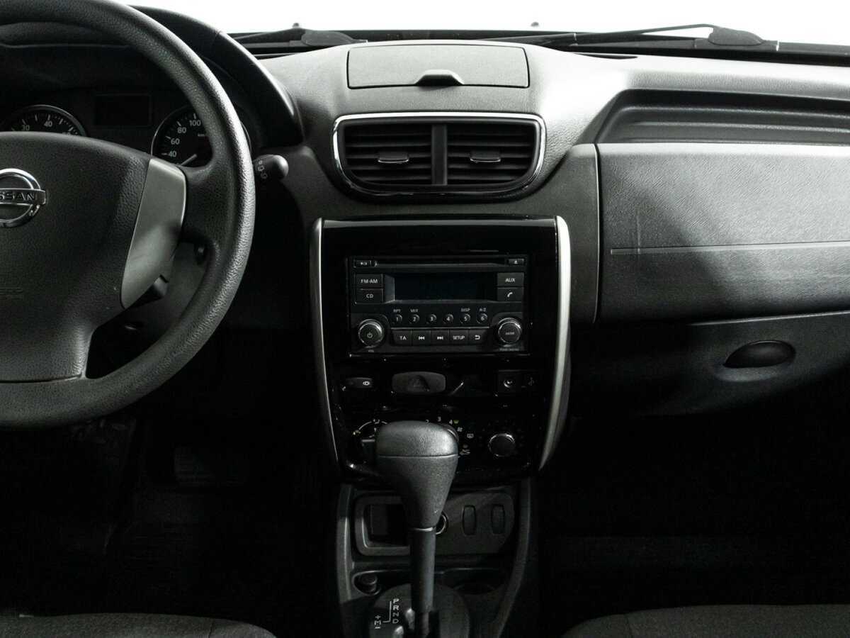 Nissan Terrano с пробегом — 2014 год. Фото: #13