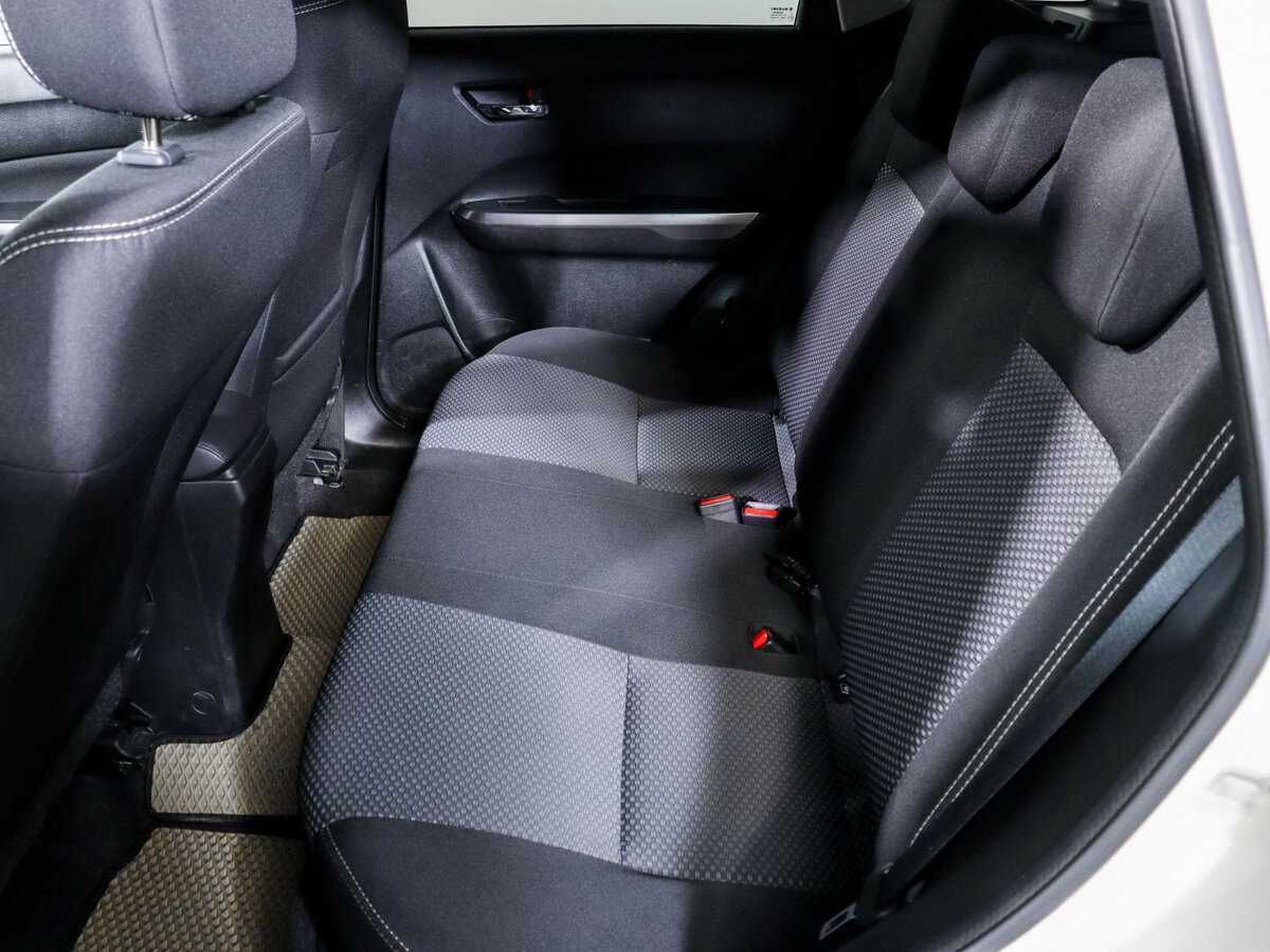 Suzuki Vitara с пробегом — 2020 год. Фото: #6