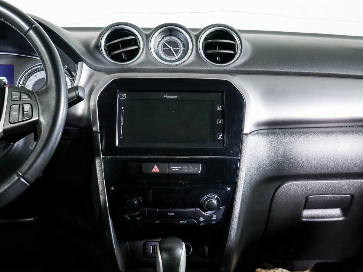 Suzuki Vitara с пробегом — 2020 год. Фото: #9
