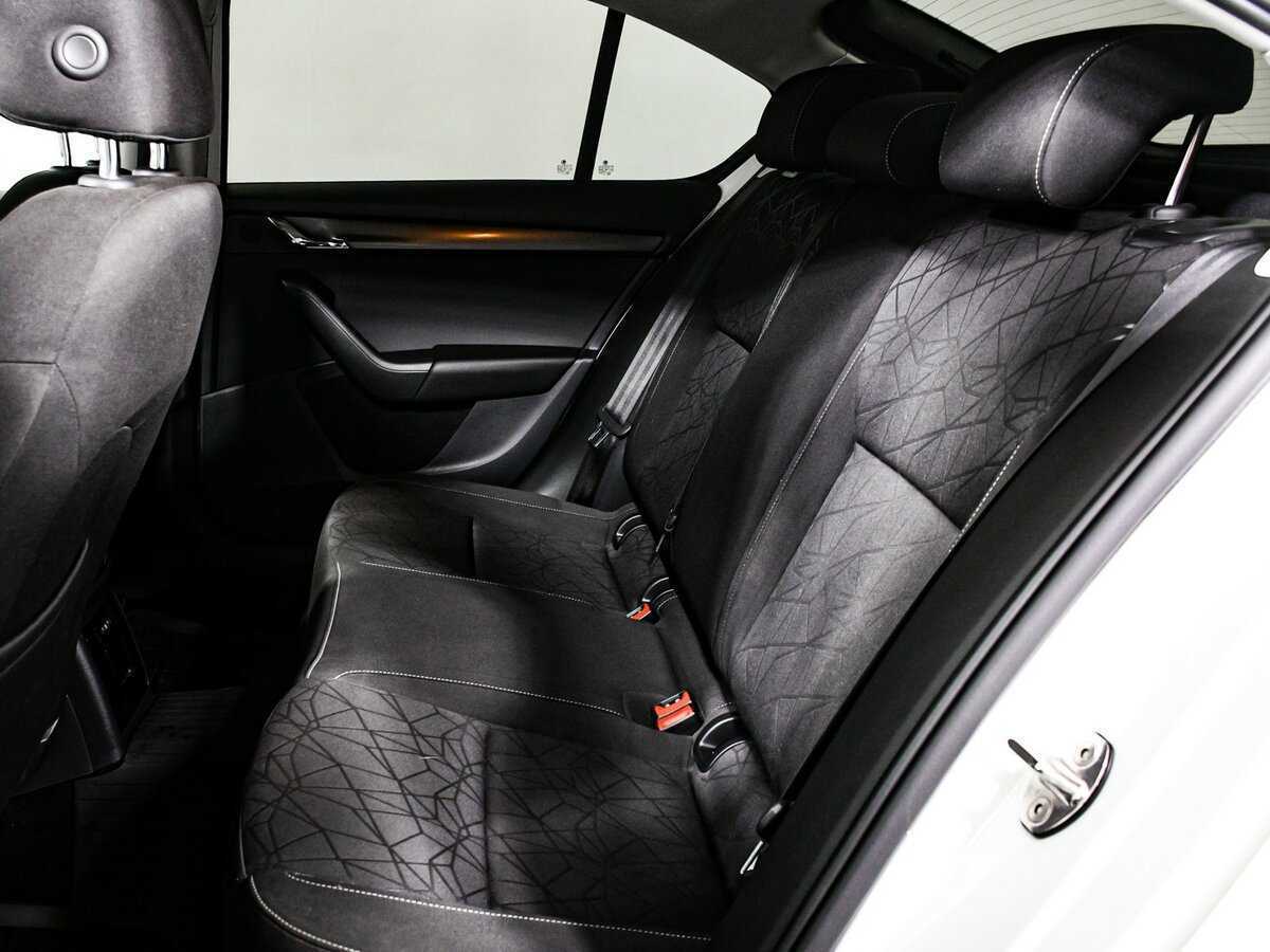 Skoda Octavia с пробегом — 2019 год. Фото: #10