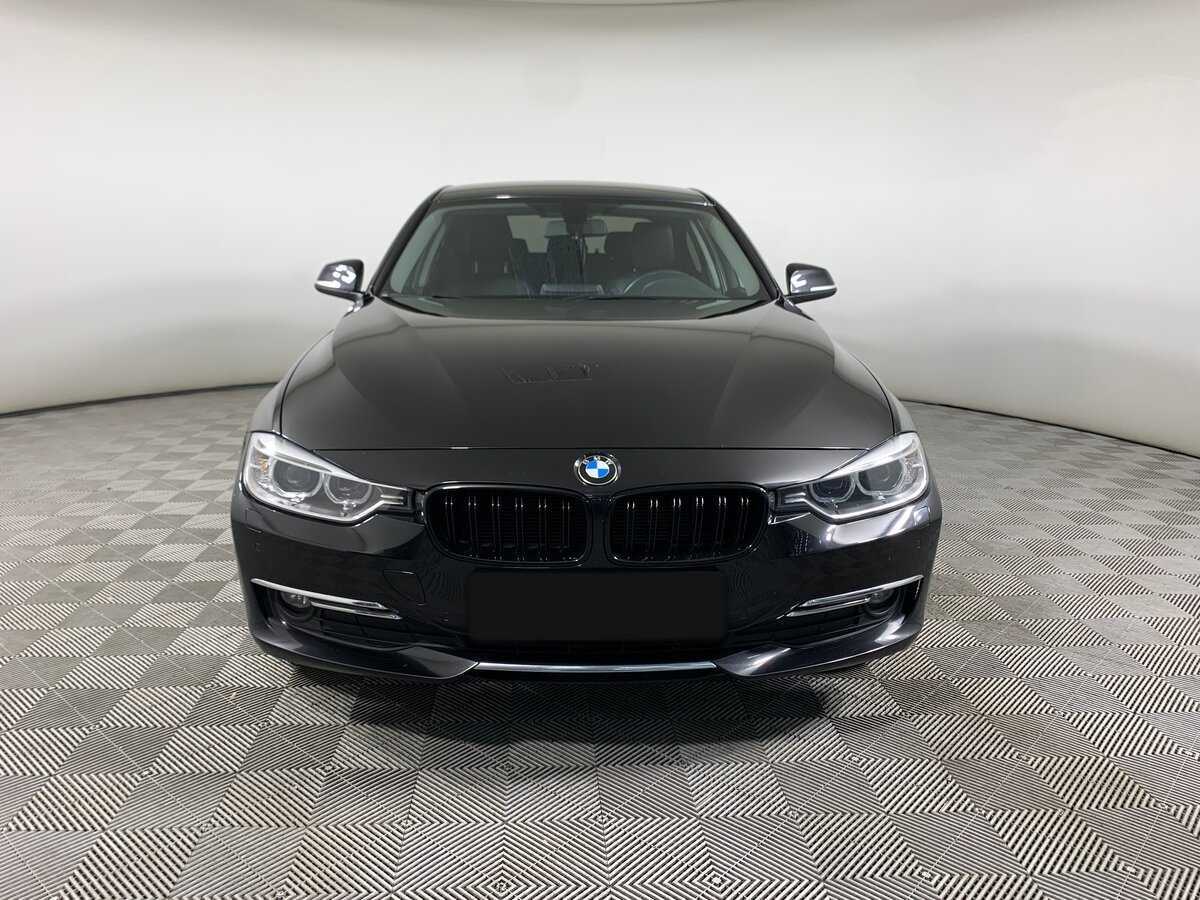 BMW 3 серии с пробегом — 2013 год. Фото: #1