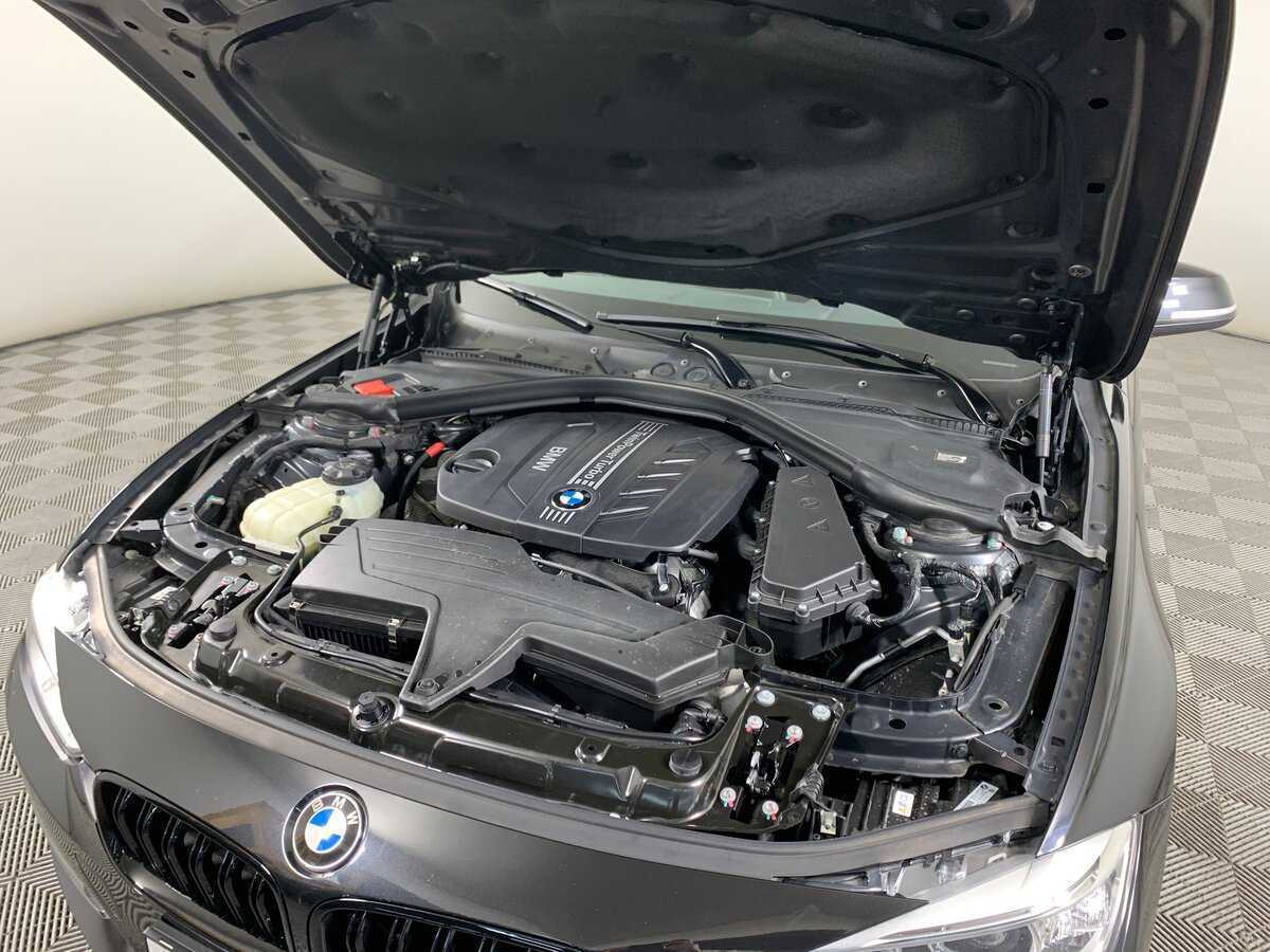 BMW 3 серии с пробегом — 2013 год. Фото: #10