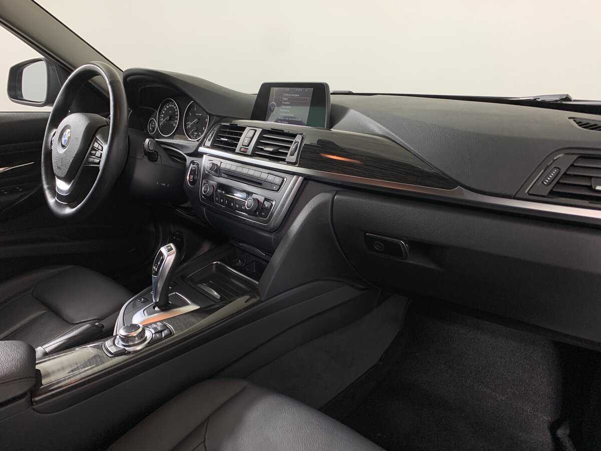 BMW 3 серии с пробегом — 2013 год. Фото: #13