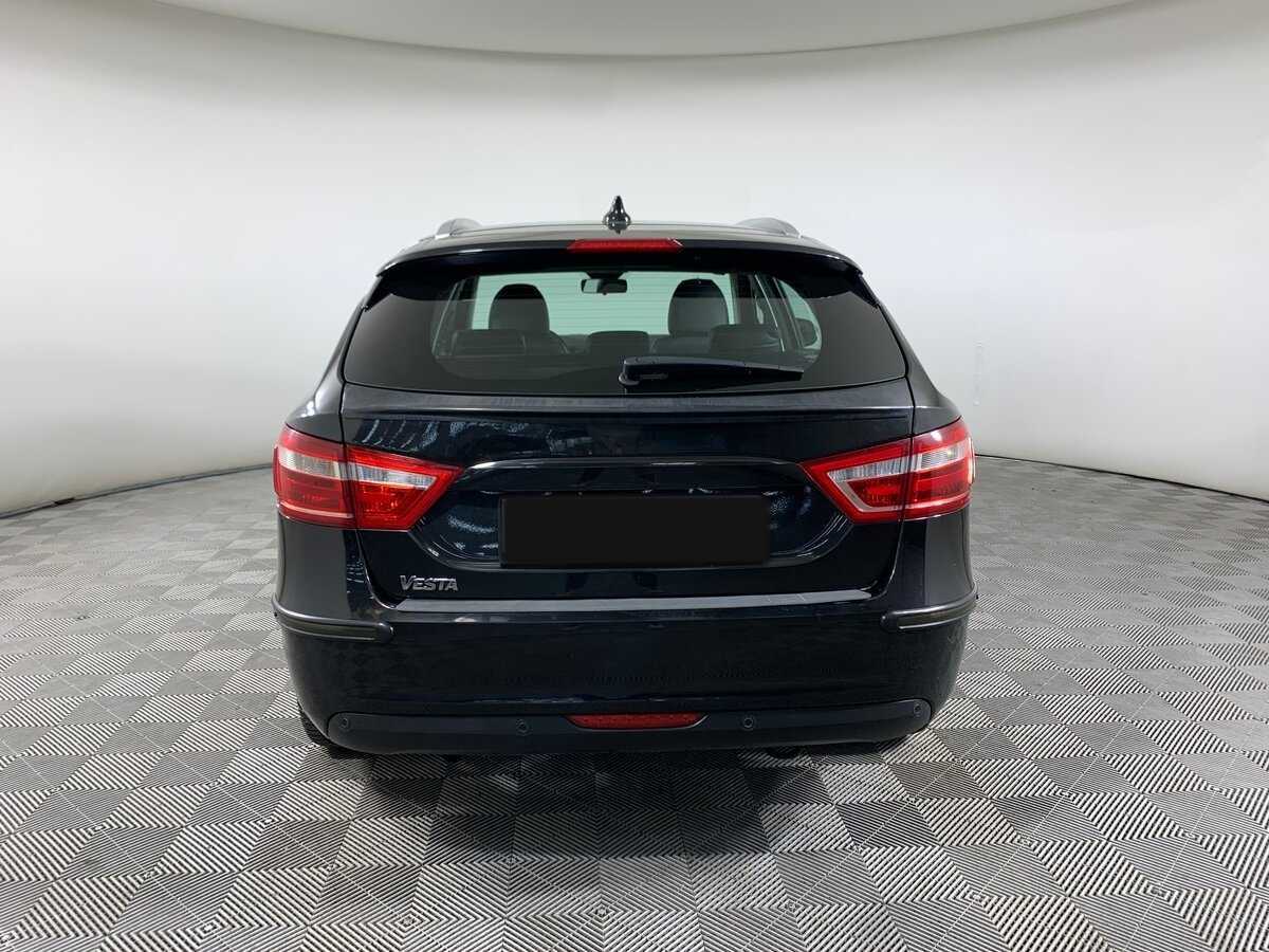 Lada (ВАЗ) Vesta с пробегом — 2018 год. Фото: #5