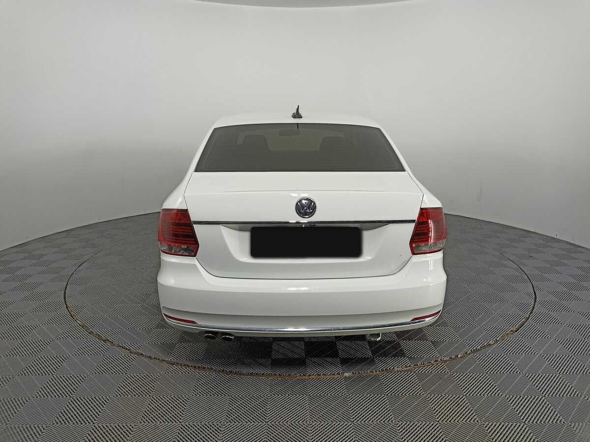 Volkswagen Polo с пробегом — 2017 год. Фото: #5