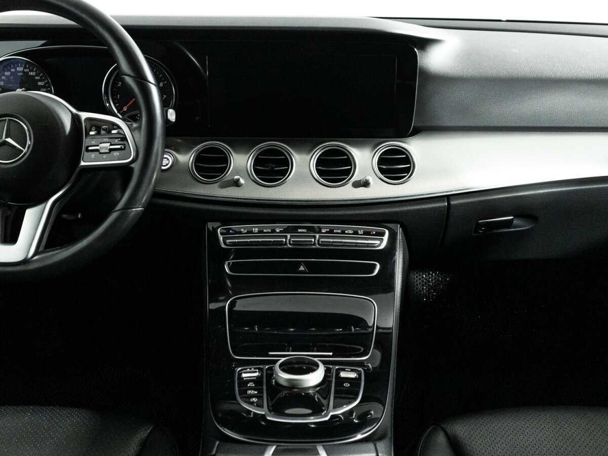 Mercedes-Benz E-Класс с пробегом — 2019 год. Фото: #13