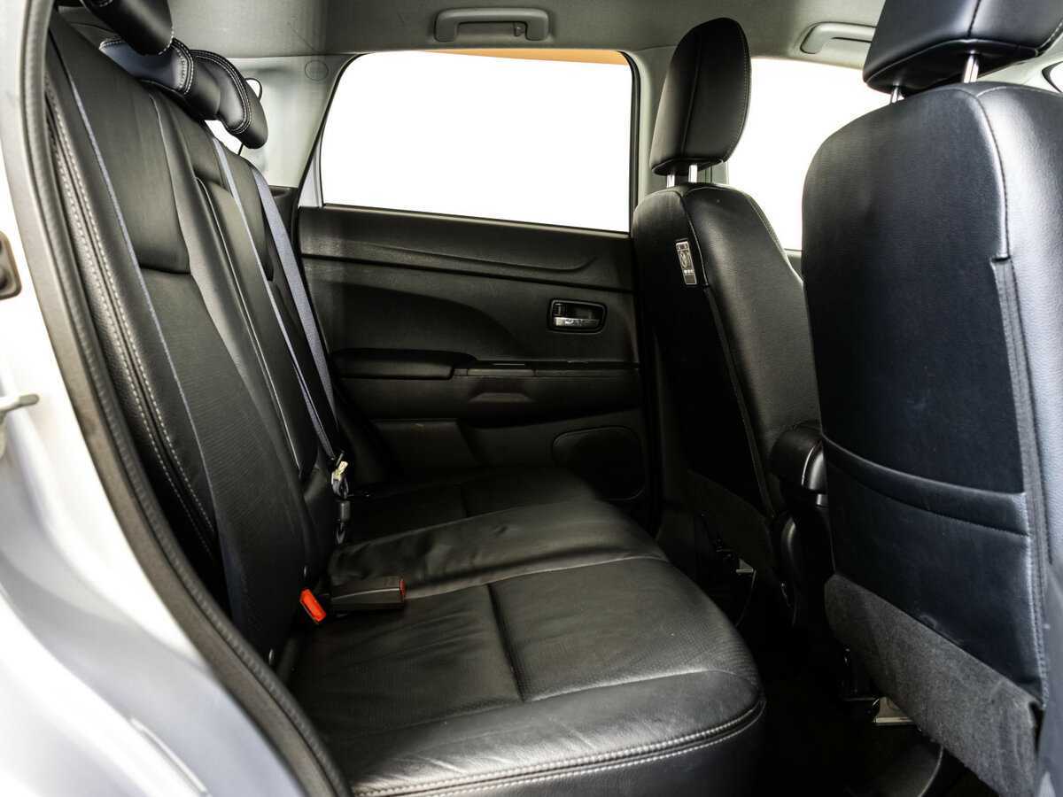 Mitsubishi ASX с пробегом — 2012 год. Фото: #13