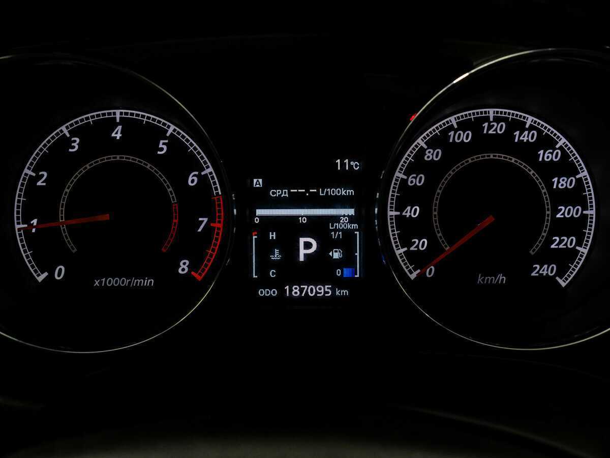 Mitsubishi ASX с пробегом — 2012 год. Фото: #15