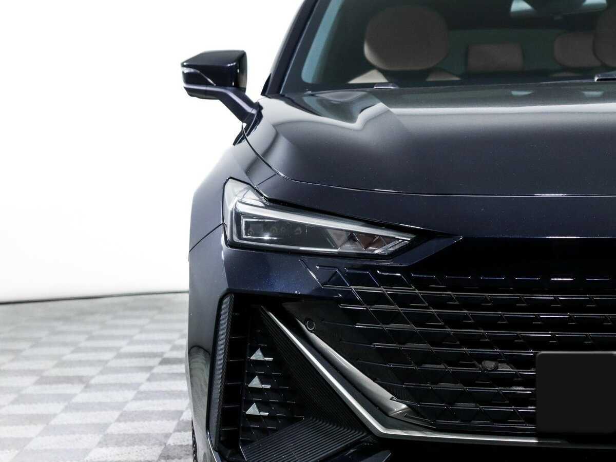 Changan UNI-V с пробегом — 2023 год. Фото: #14