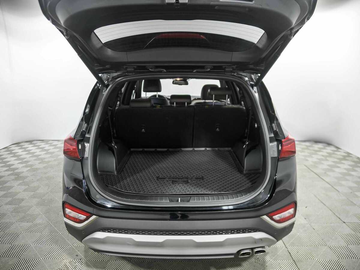 Hyundai Santa Fe с пробегом — 2019 год. Фото: #24