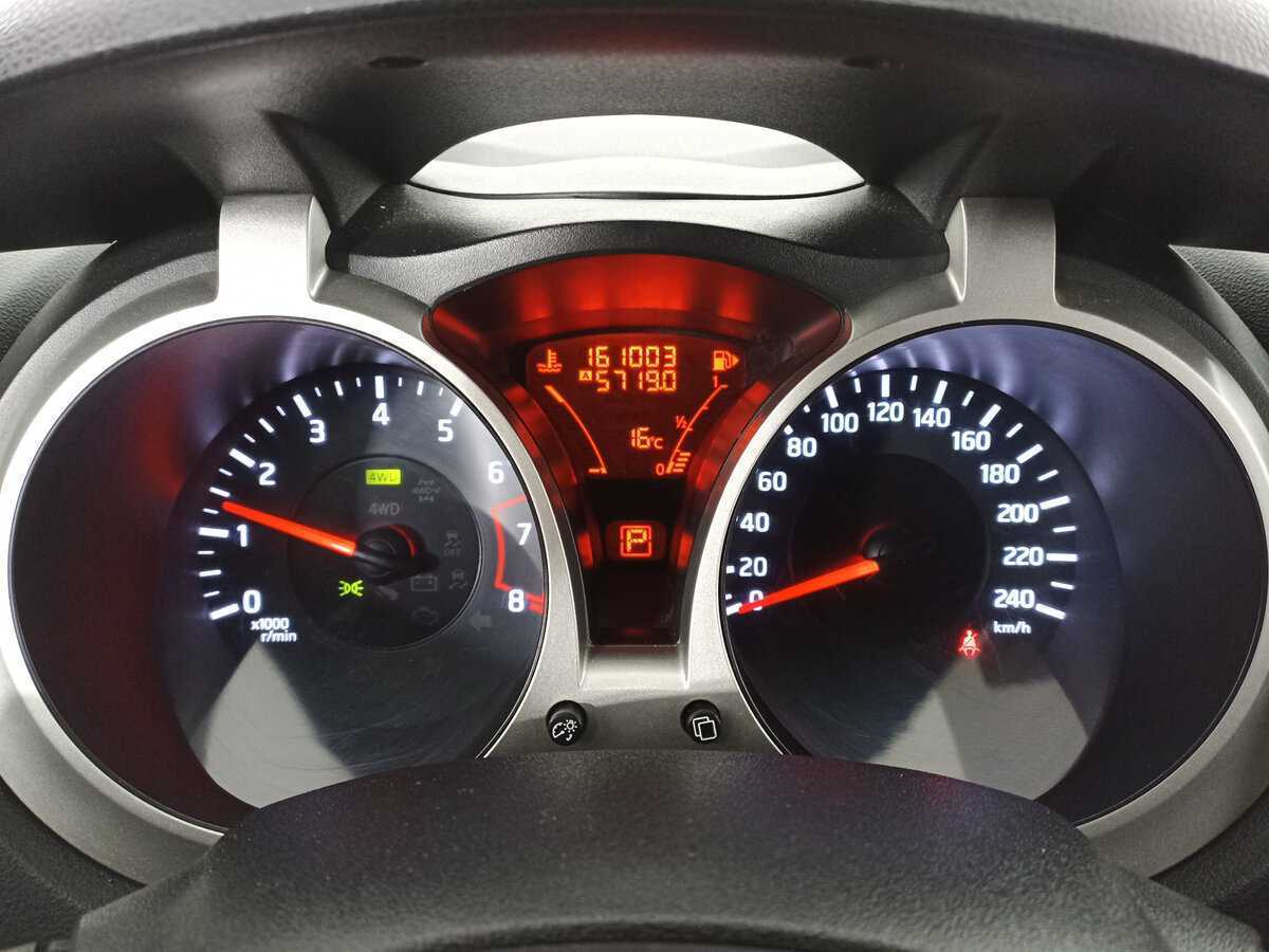 Nissan Juke с пробегом — 2012 год. Фото: #12