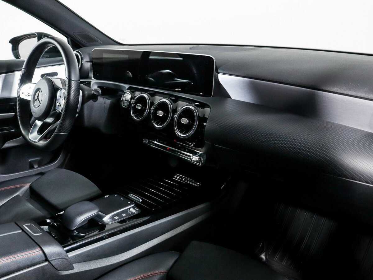 Mercedes-Benz A-Класс с пробегом — 2020 год. Фото: #5