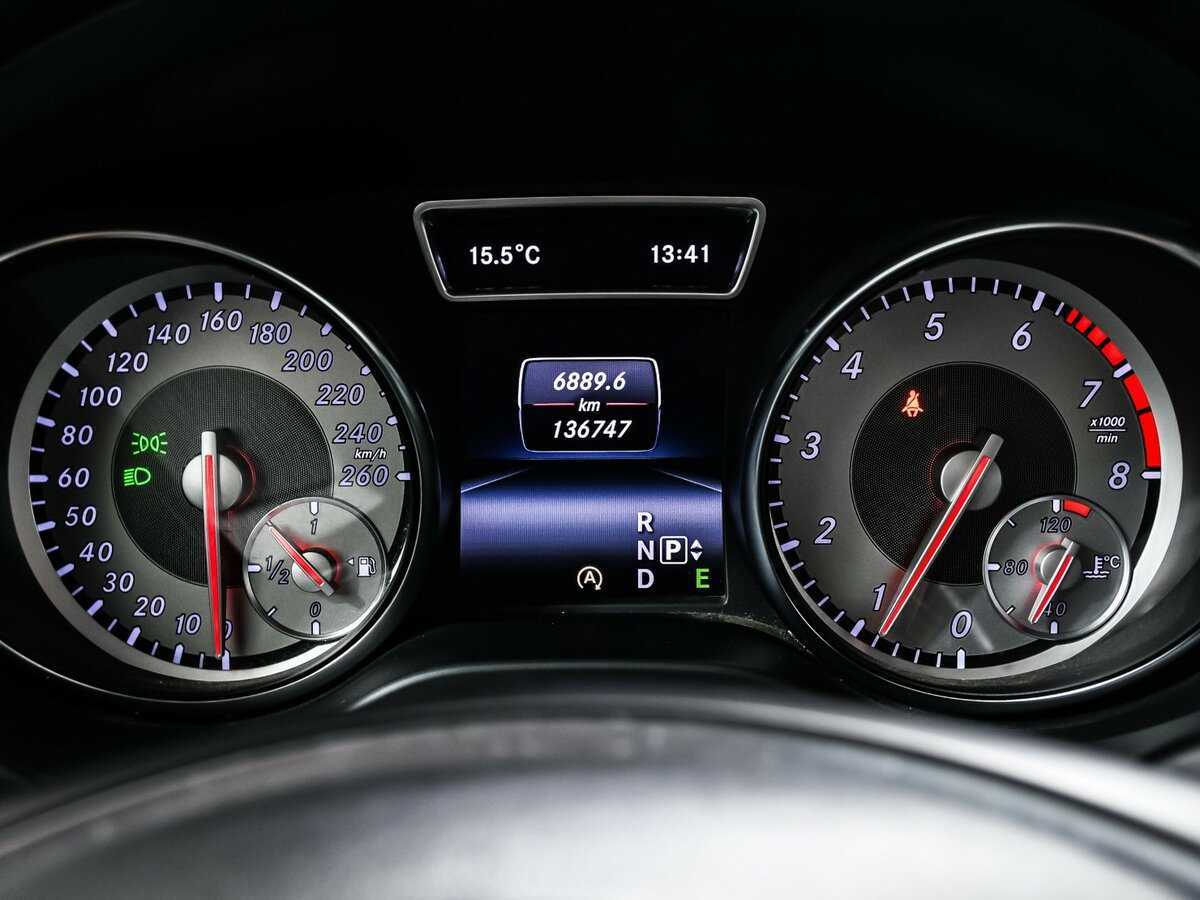 Mercedes-Benz CLA с пробегом — 2015 год. Фото: #9