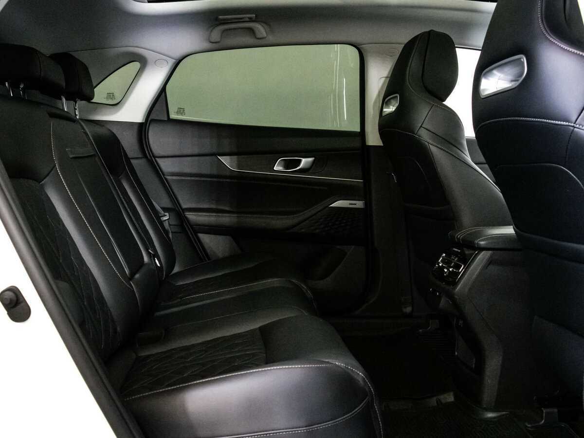 Changan UNI-K с пробегом — 2023 год. Фото: #15