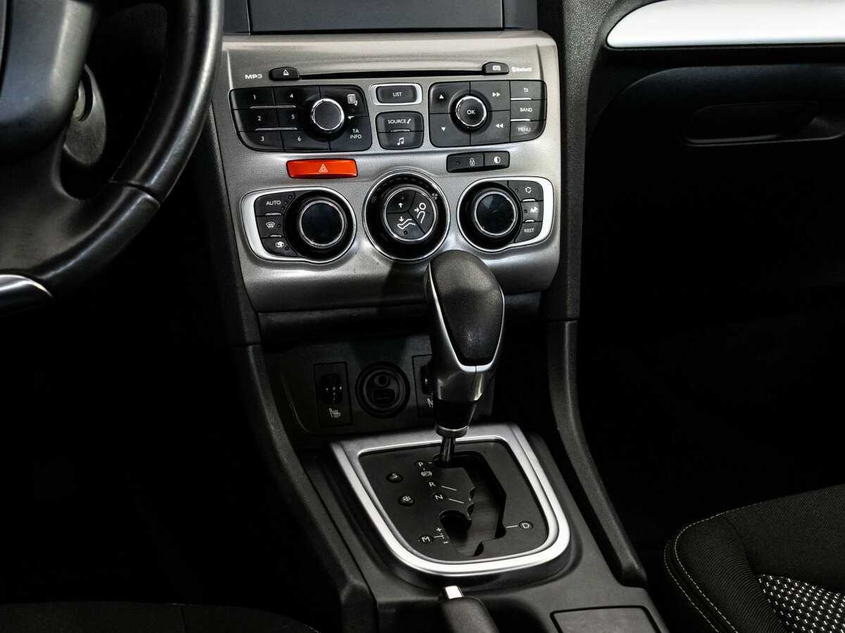 Citroen C4 с пробегом — 2016 год. Фото: #13