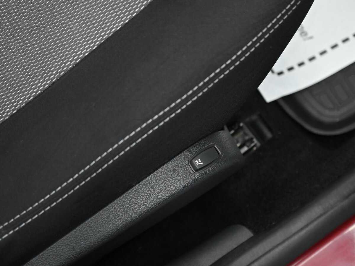 Renault Duster с пробегом — 2014 год. Фото: #12