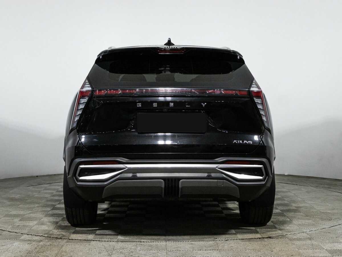 Geely Atlas с пробегом — 2024 год. Фото: #5