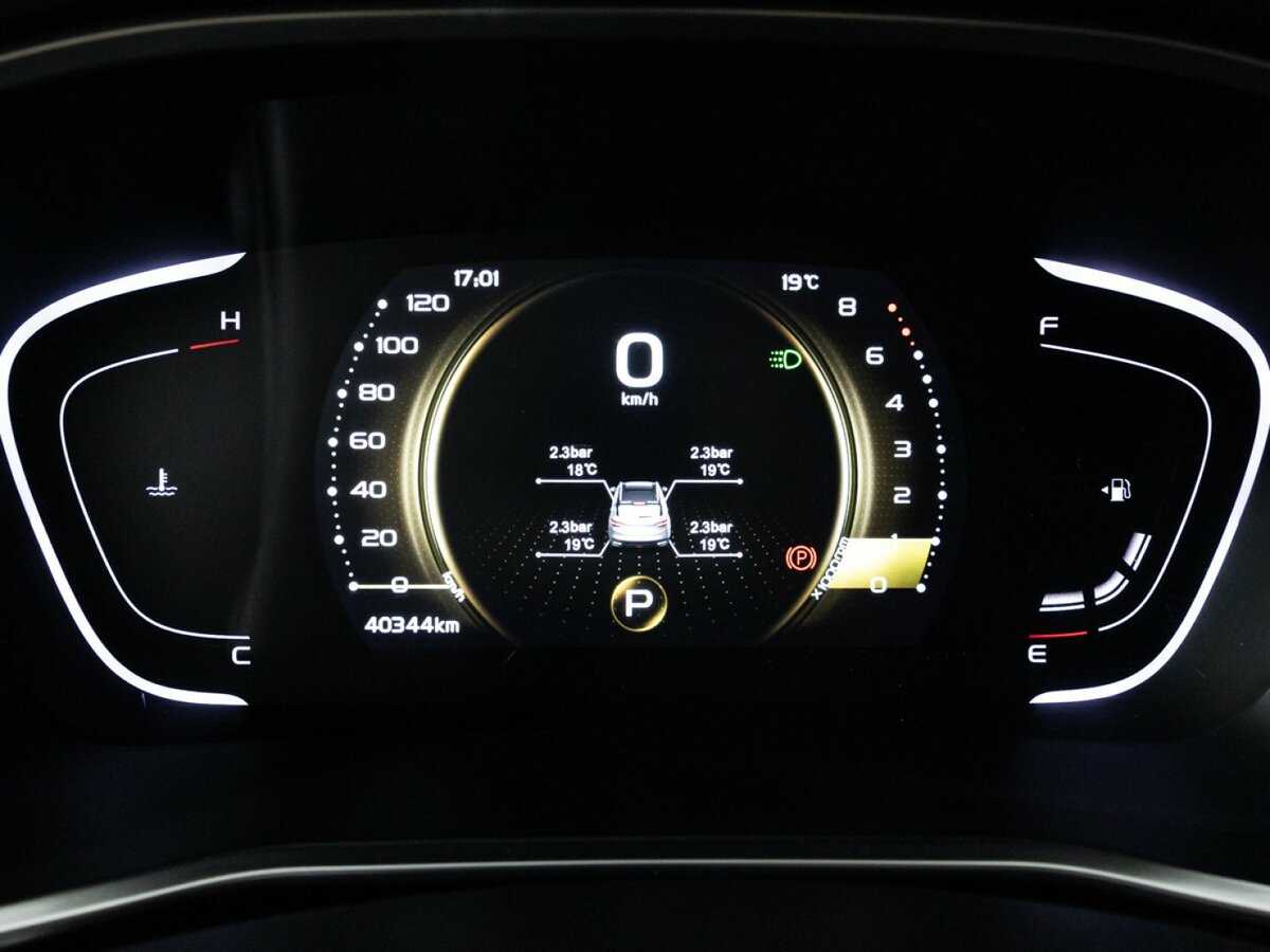 Geely Coolray с пробегом — 2021 год. Фото: #11