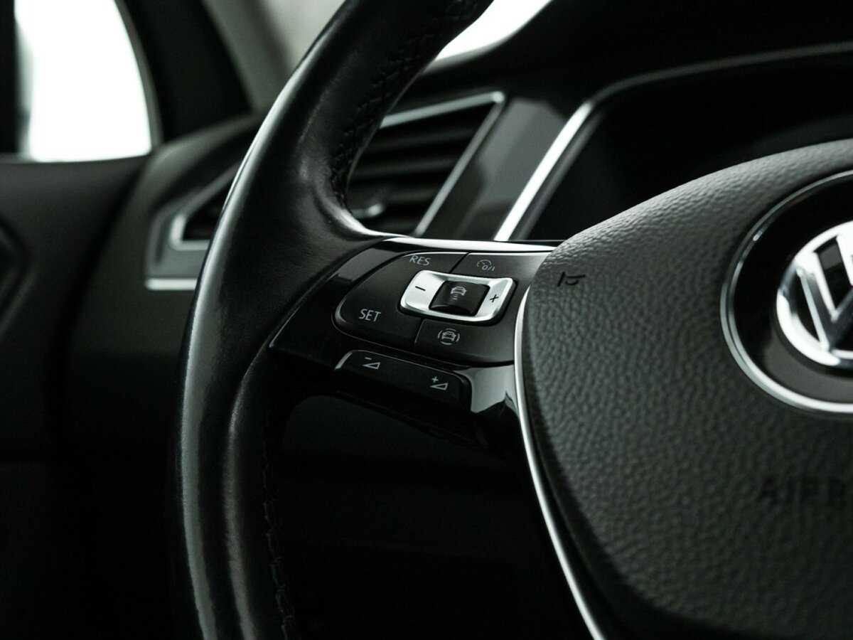 Volkswagen Tiguan с пробегом — 2020 год. Фото: #20