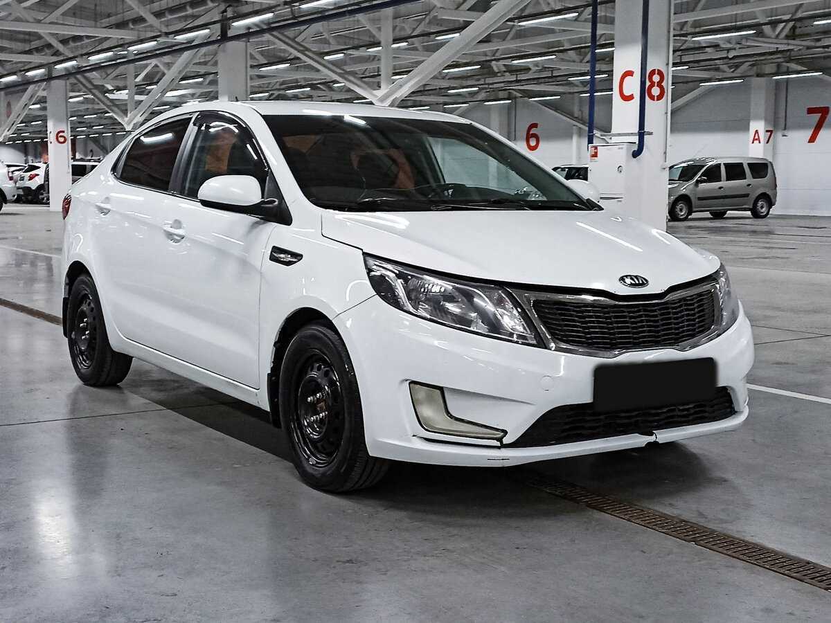 Kia Rio с пробегом — 2014 год. Фото: #2