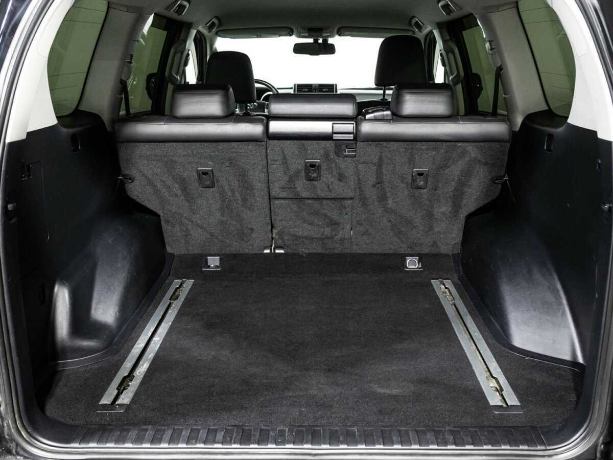 Toyota Land Cruiser Prado с пробегом — 2014 год. Фото: #21