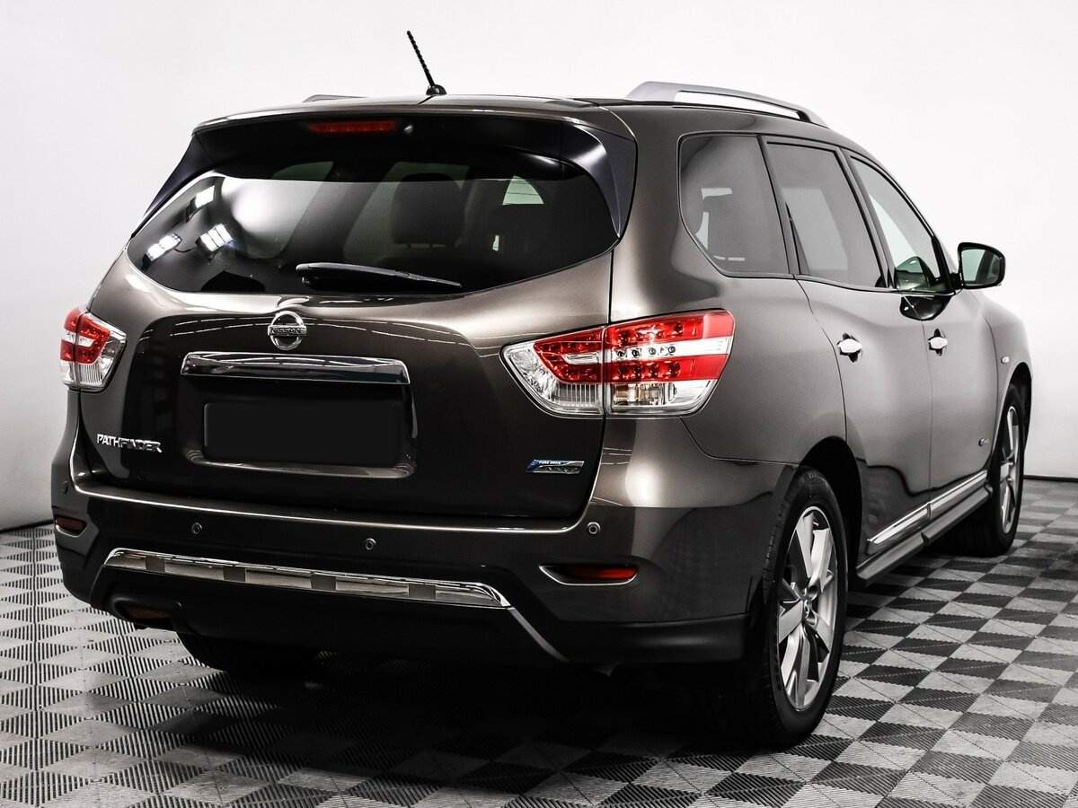 Nissan Pathfinder с пробегом — 2014 год. Фото: #4
