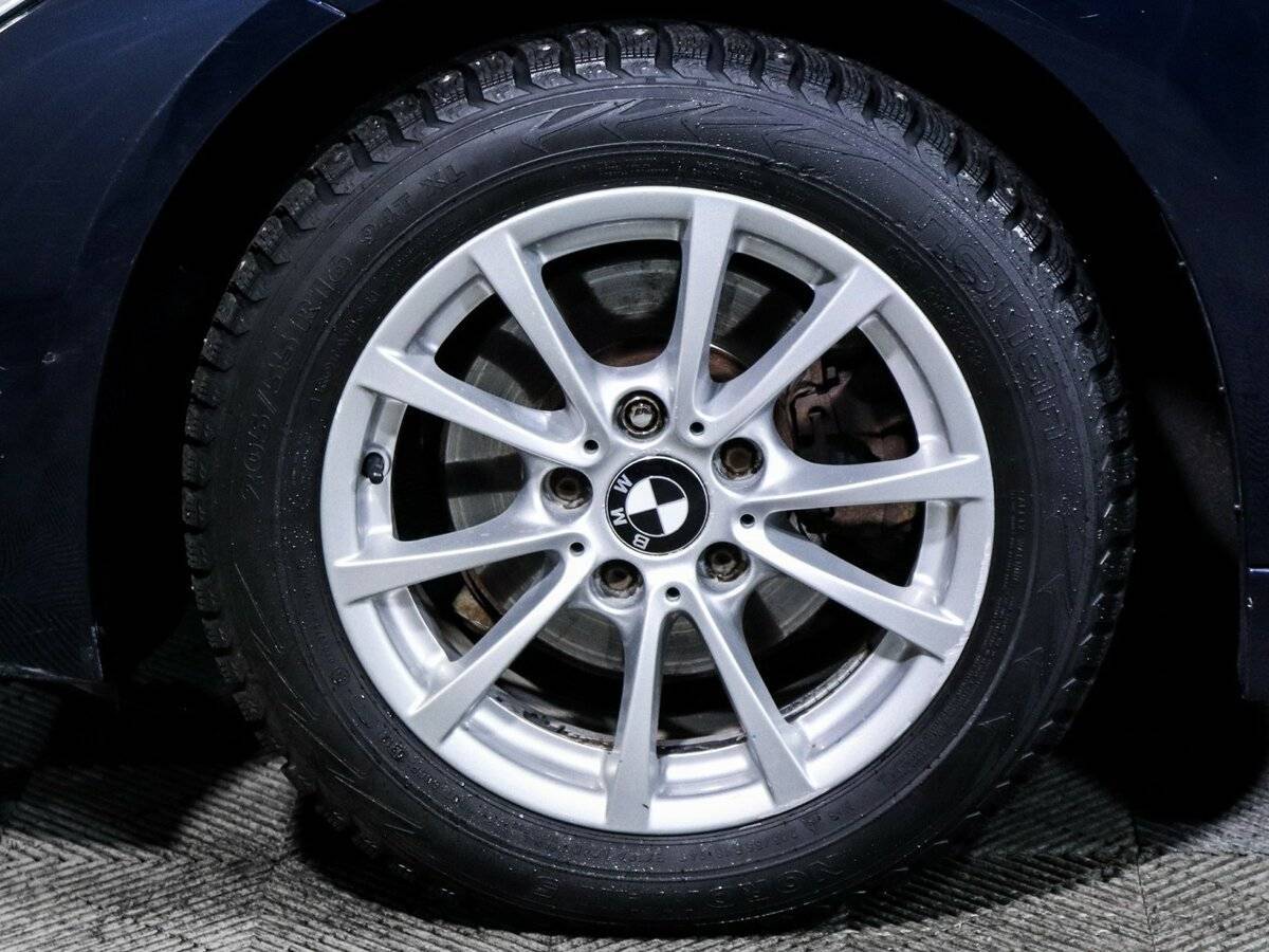 BMW 3 серии с пробегом — 2016 год. Фото: #14