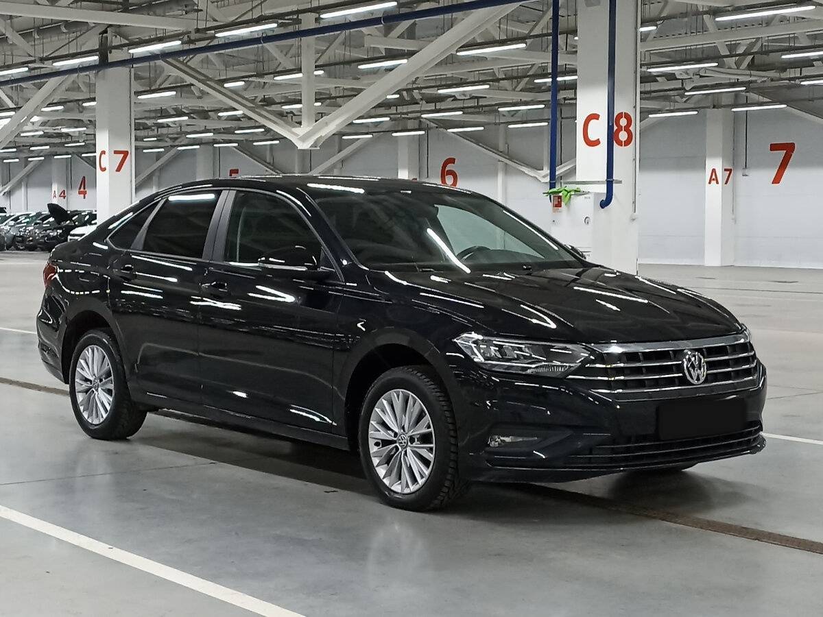 Volkswagen Jetta с пробегом — 2020 год. Фото: #2