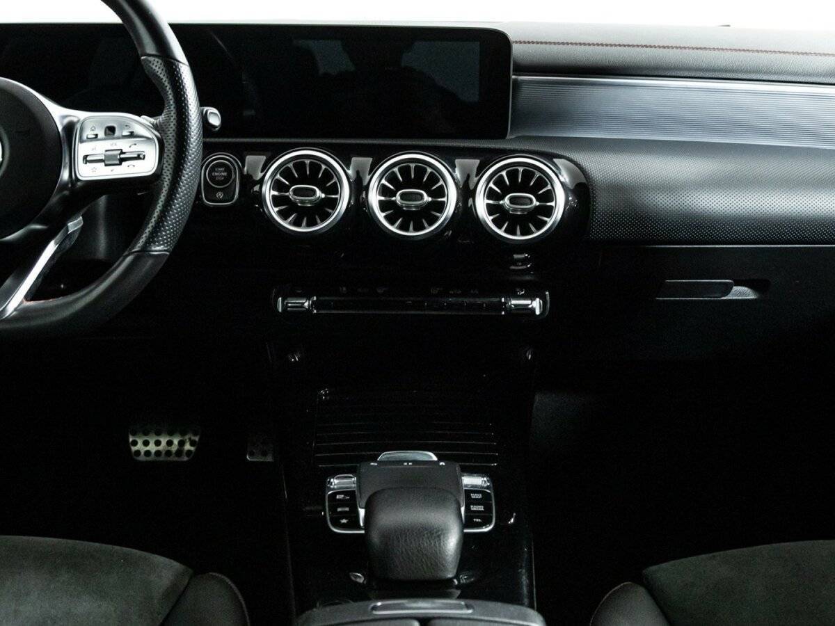 Mercedes-Benz CLA с пробегом — 2019 год. Фото: #13